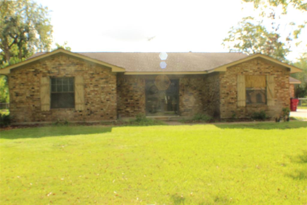 187 Trinity St, Bay City, Texas image 1