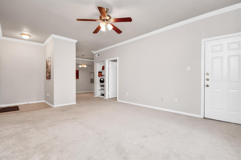 2255 Braeswood Park Drive #133, Houston, Texas image 8