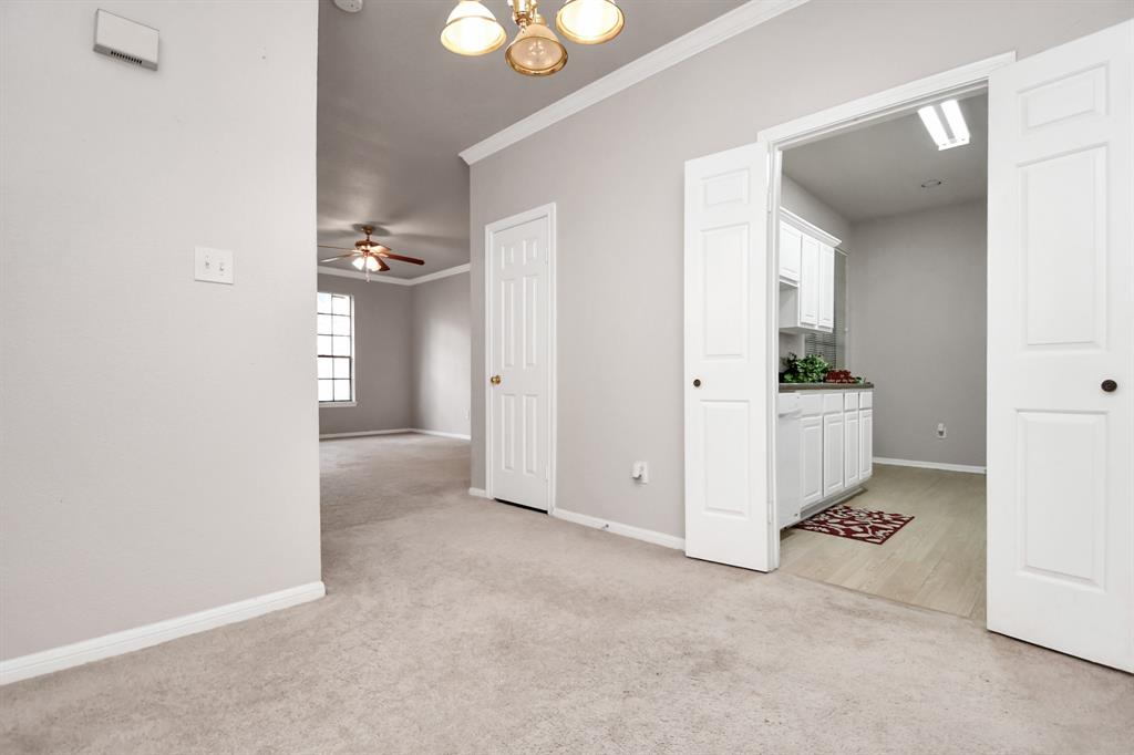 2255 Braeswood Park Drive #133, Houston, Texas image 12