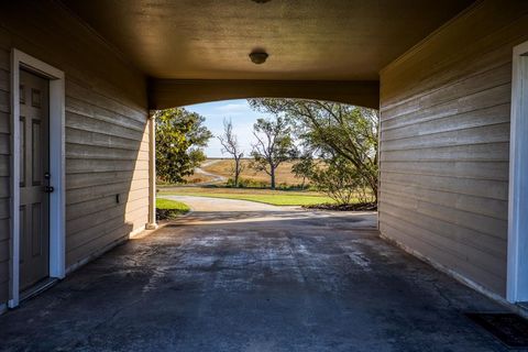 A home in Navasota