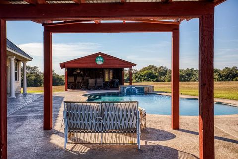 A home in Navasota