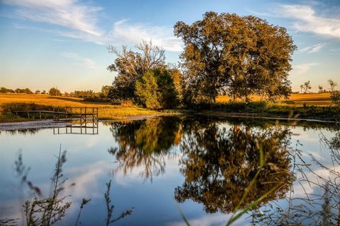 A home in Navasota