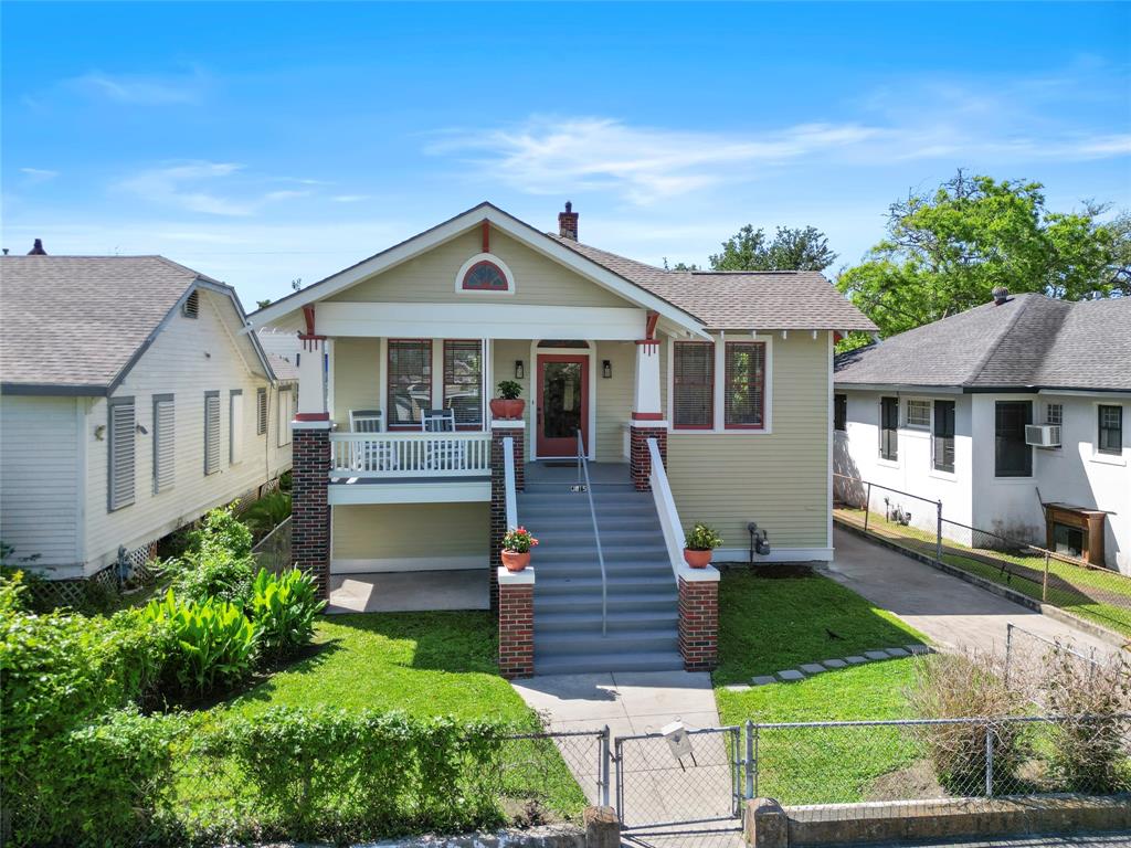 3815 Avenue N 1/2