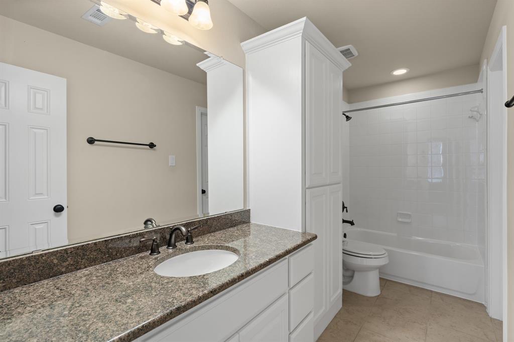 4215 Orchard Arbor Lane, Sugar Land, Texas image 31