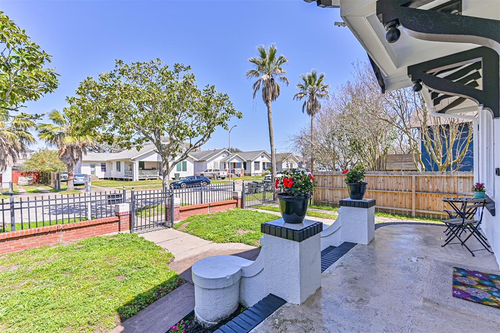 3519 Avenue R 1/2, Galveston, Texas image 5