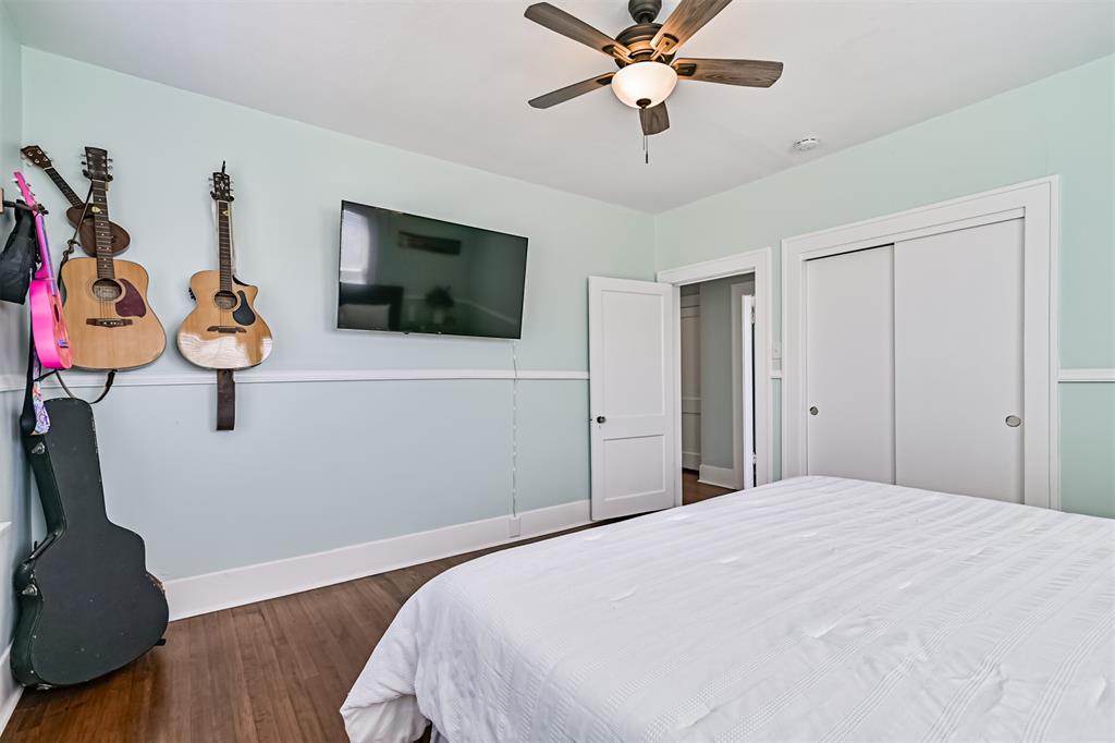 3519 Avenue R 1/2, Galveston, Texas image 21