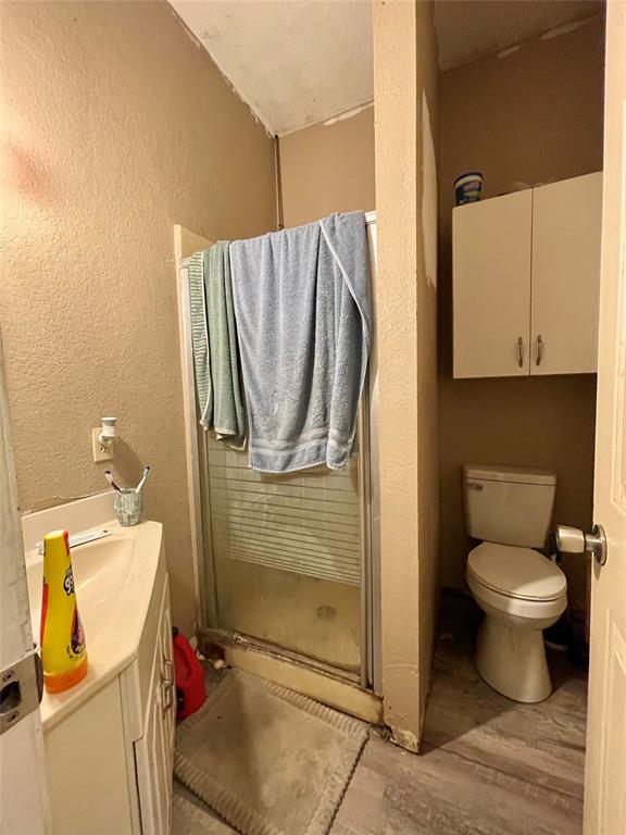 300 E Locust Street, Angleton, Texas image 13