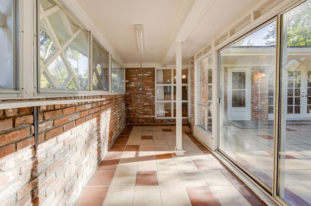 10314 Memorial Drive, Houston, Texas image 37