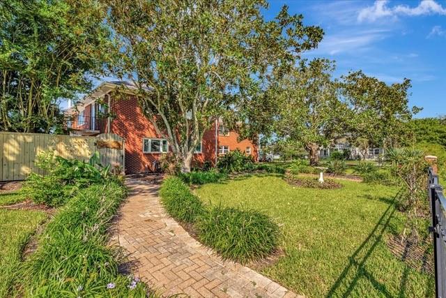 2601 Christopher Square