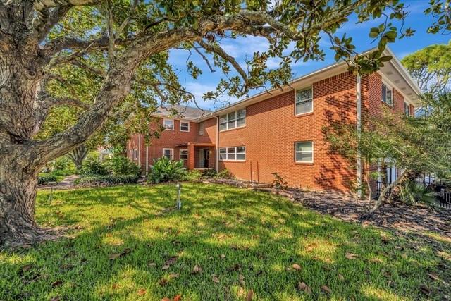 2601 Christopher Square