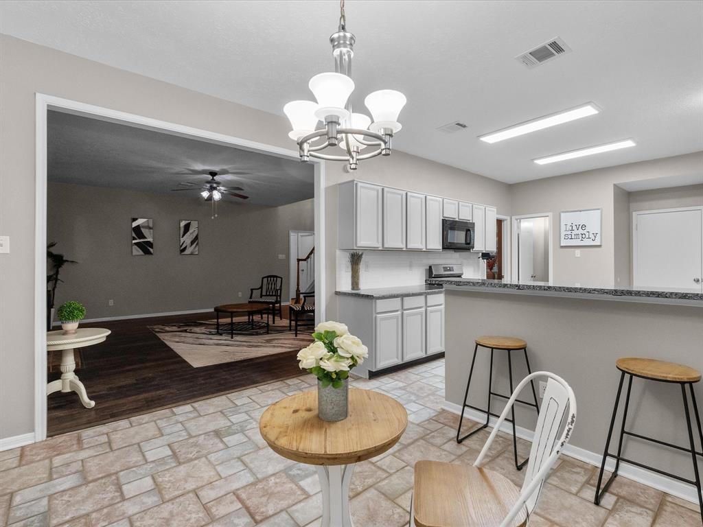 3814 Oak Dale Drive, Pearland, Texas image 14