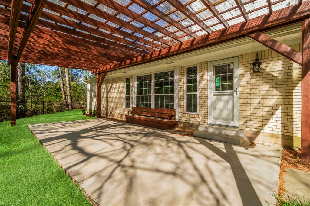 420 E Lake Drive, Livingston, Texas image 43