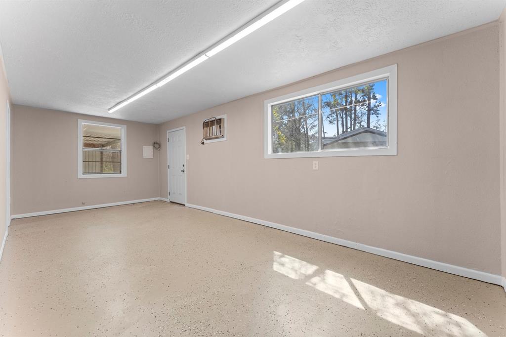 420 E Lake Drive, Livingston, Texas image 38