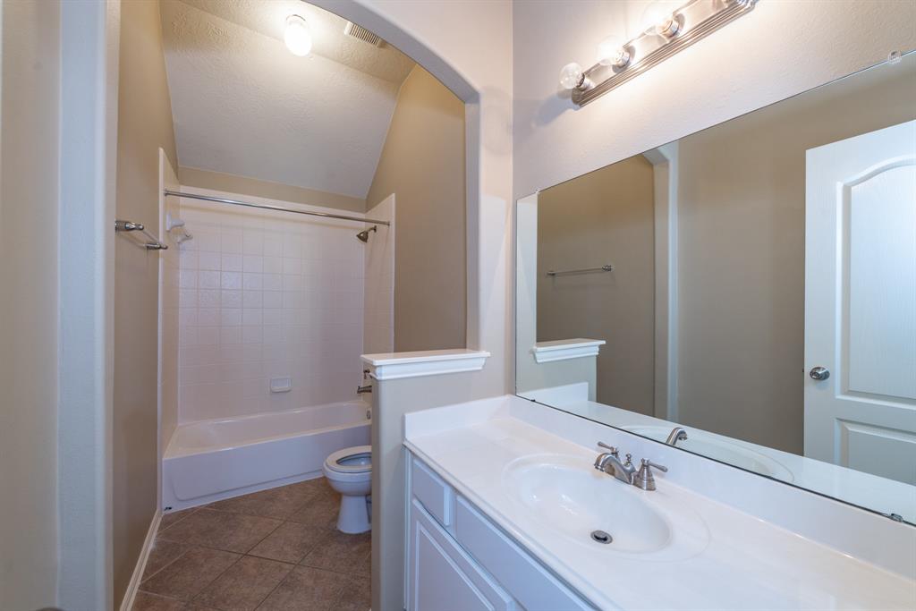 24807 Mason Trail Drive, Katy, Texas image 28
