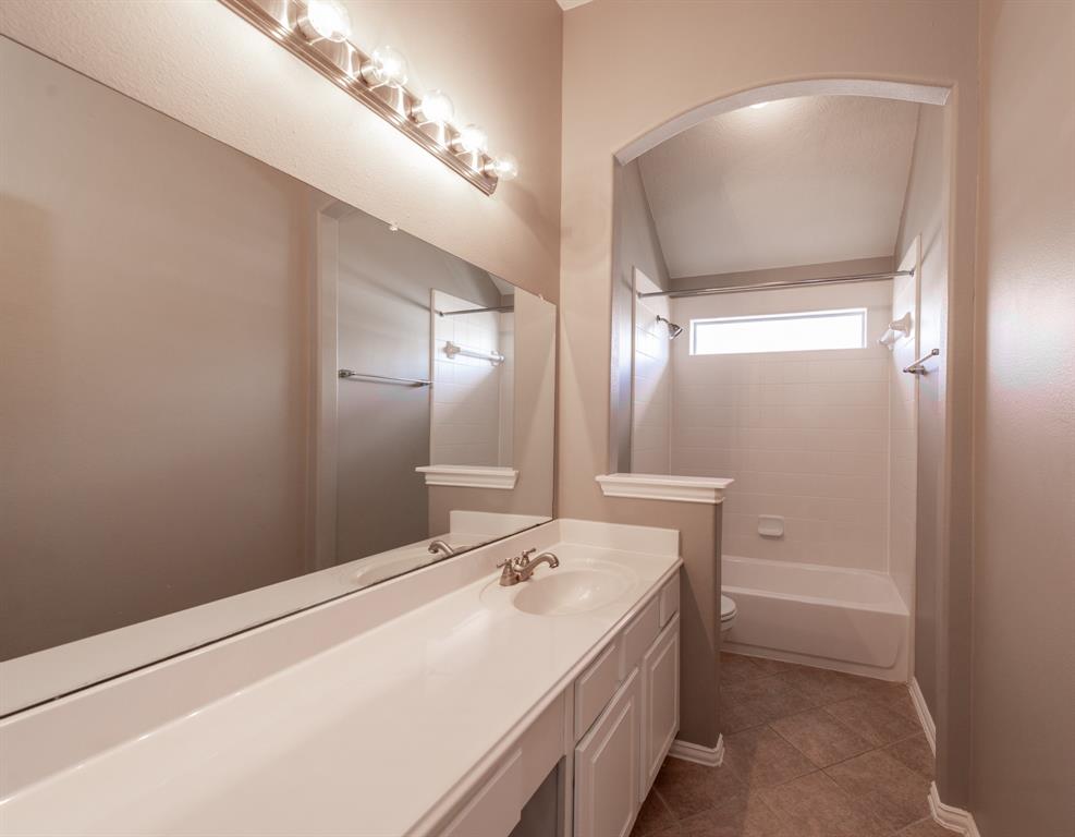 24807 Mason Trail Drive, Katy, Texas image 38