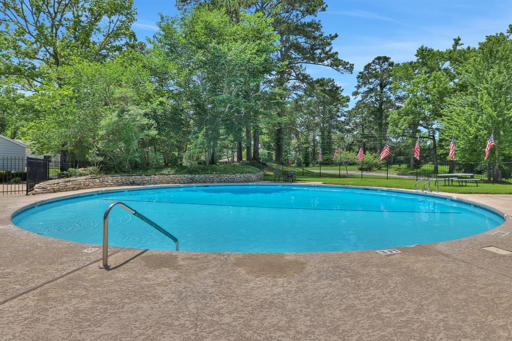 75 Green Tree Drive, Coldspring, Texas image 5