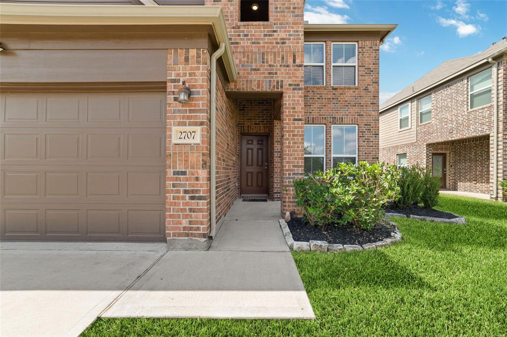 2707 Golden Hills Court