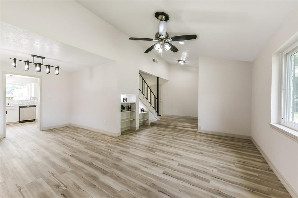 17114 Bougainvilla Lane, Friendswood, Texas image 12