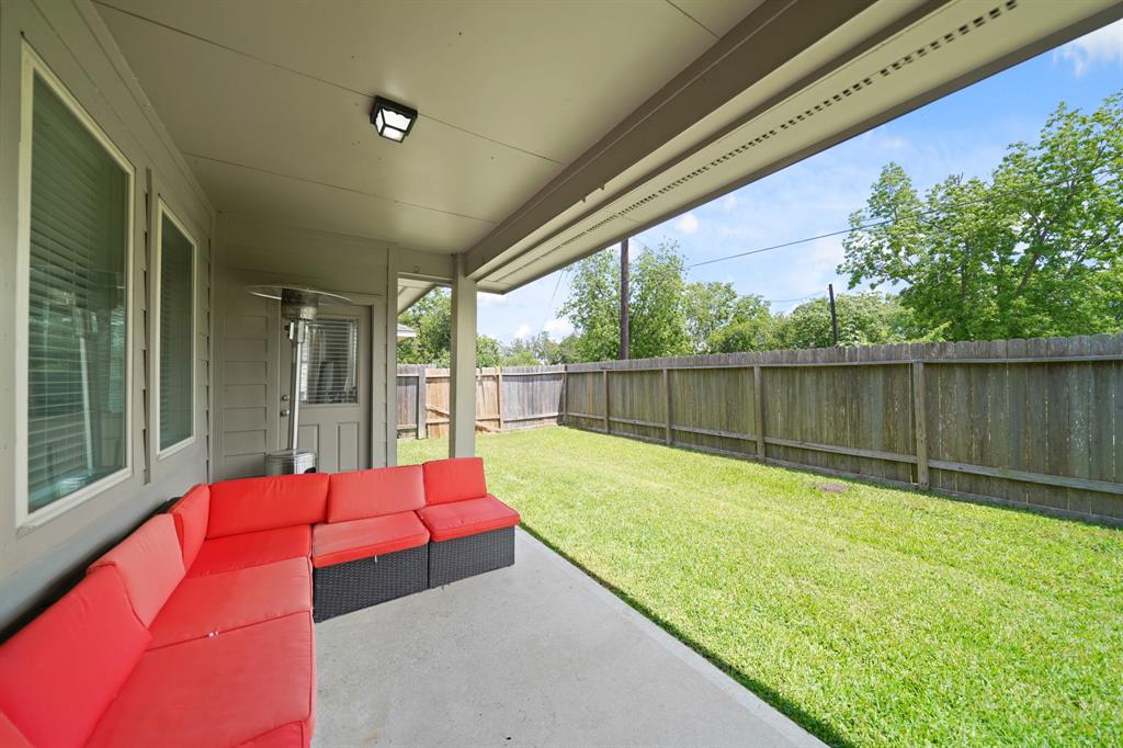 310 Polar Bear Trail, Crosby, Texas image 34