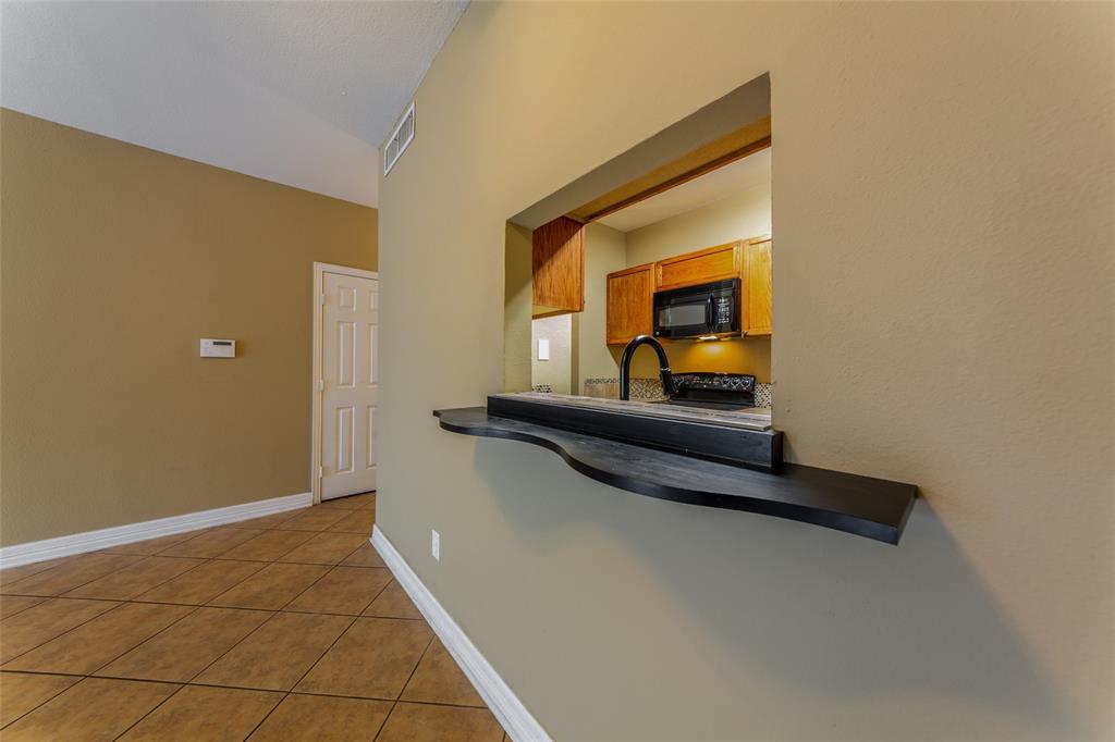 368 Wilcrest Drive, Houston, Texas image 9
