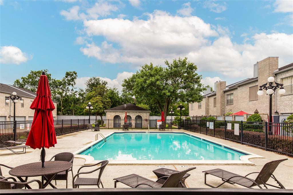 368 Wilcrest Drive, Houston, Texas image 19