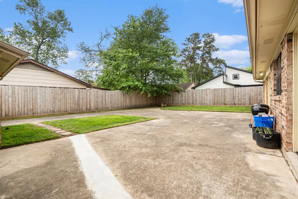 17511 Possums Run Drive, Humble, Texas image 25
