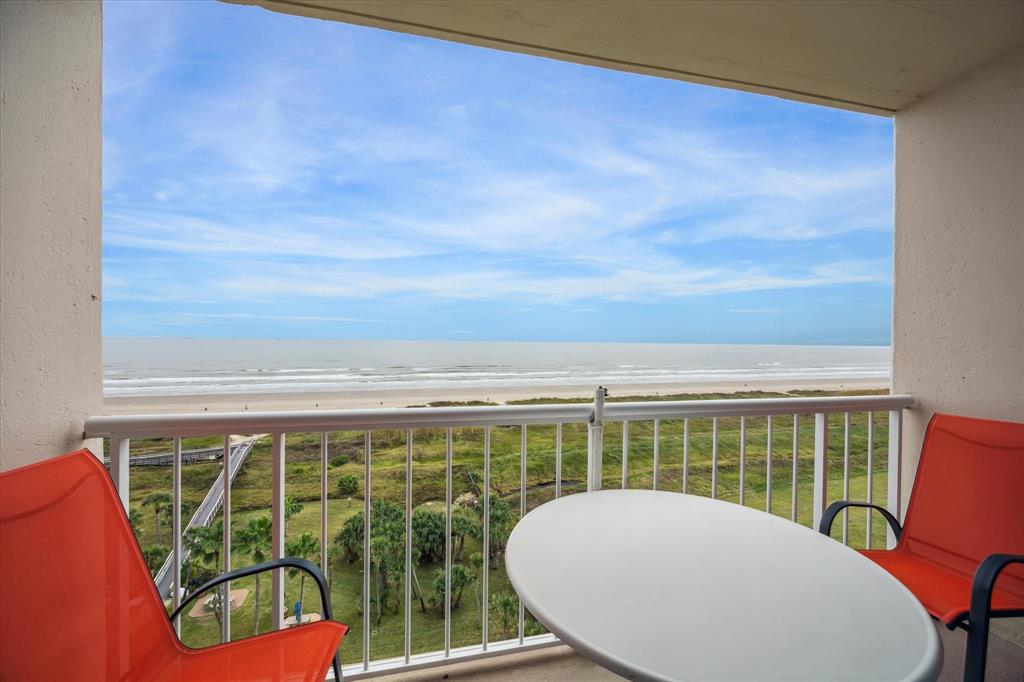 1401 E Beach Drive #814, Galveston, Texas image 10