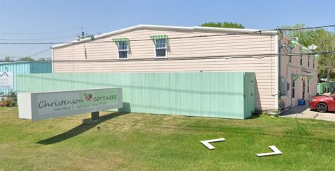 2680 Avenue J San Leon TX 77539
