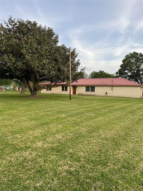 Single Family Residence in Baytown TX 312 Cedar Bayou Lynchburg Road.jpg