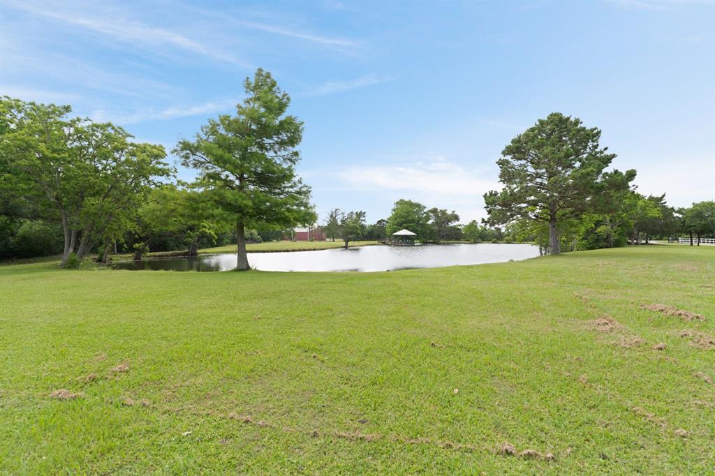 8226 Fm 2354, Beach City, Texas image 28