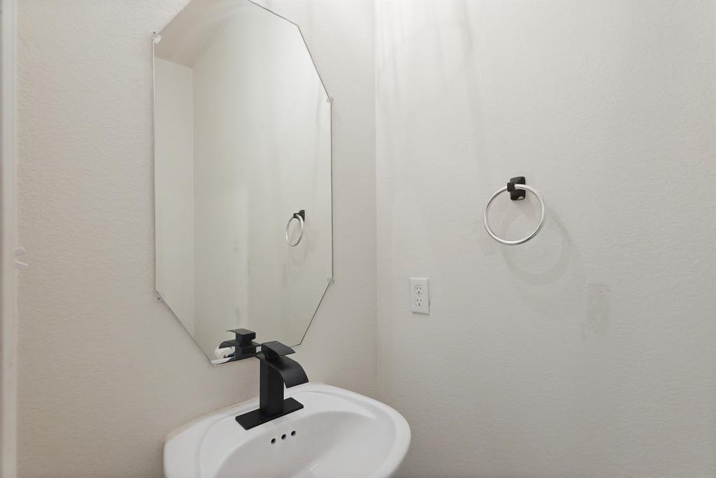 12042 Sunset Range Drive, Humble, Texas image 29