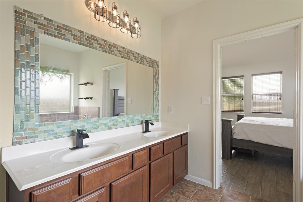 12042 Sunset Range Drive, Humble, Texas image 27