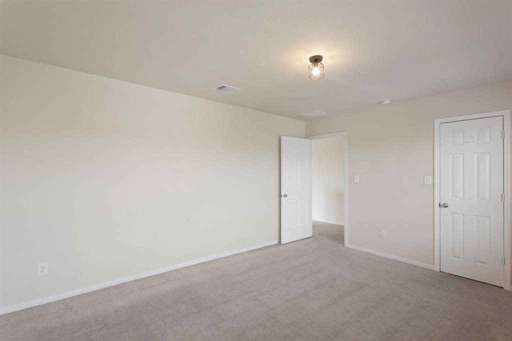 12042 Sunset Range Drive, Humble, Texas image 38