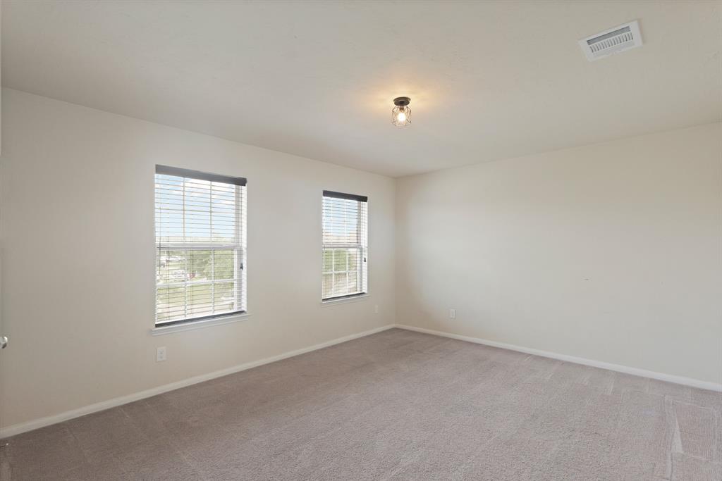 12042 Sunset Range Drive, Humble, Texas image 37
