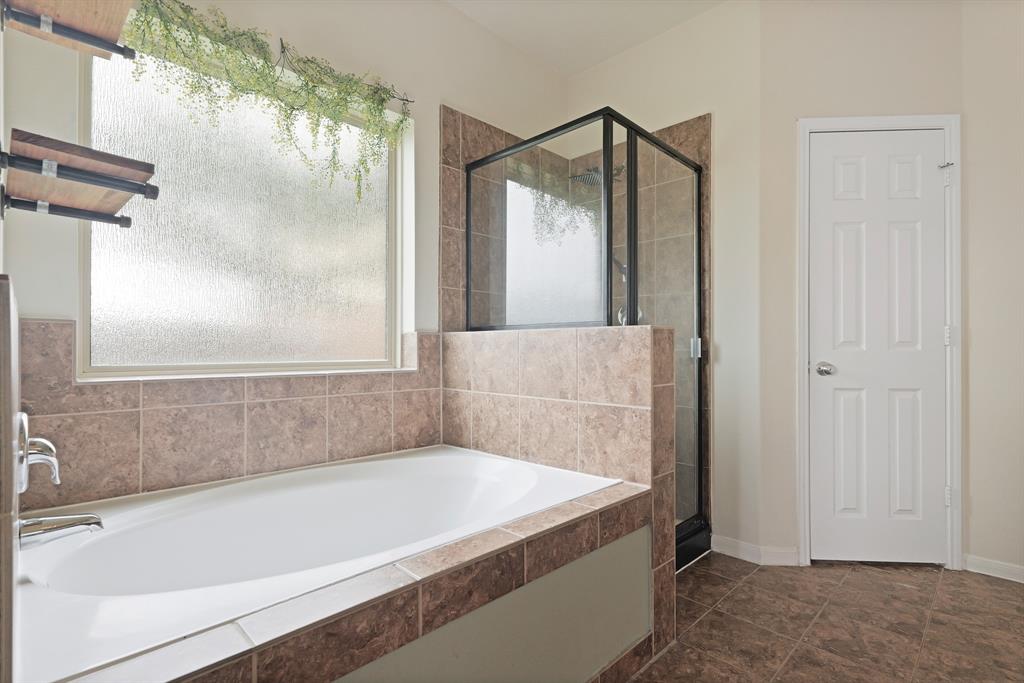 12042 Sunset Range Drive, Humble, Texas image 26