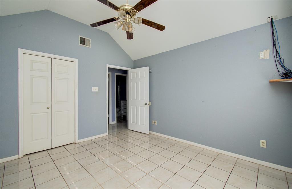 959 Heathfield Drive, Channelview, Texas image 24