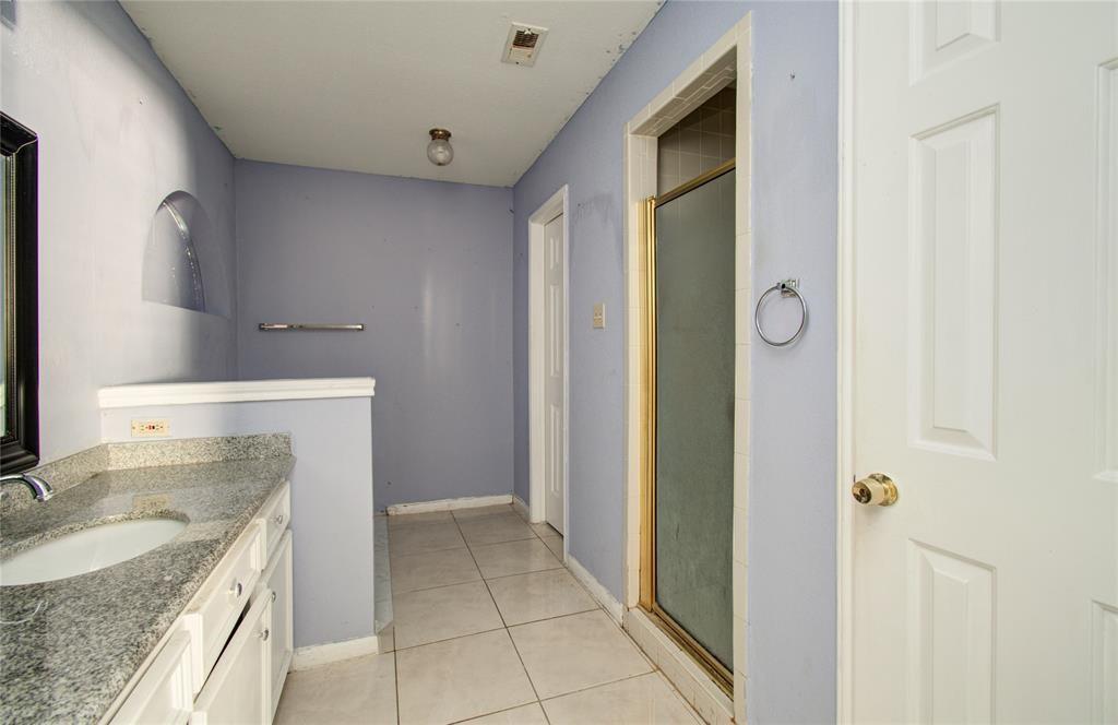 959 Heathfield Drive, Channelview, Texas image 18