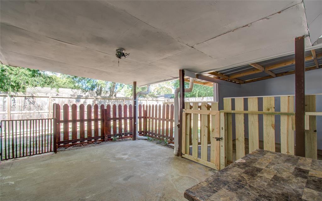959 Heathfield Drive, Channelview, Texas image 28