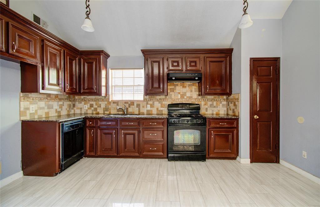 959 Heathfield Drive, Channelview, Texas image 14