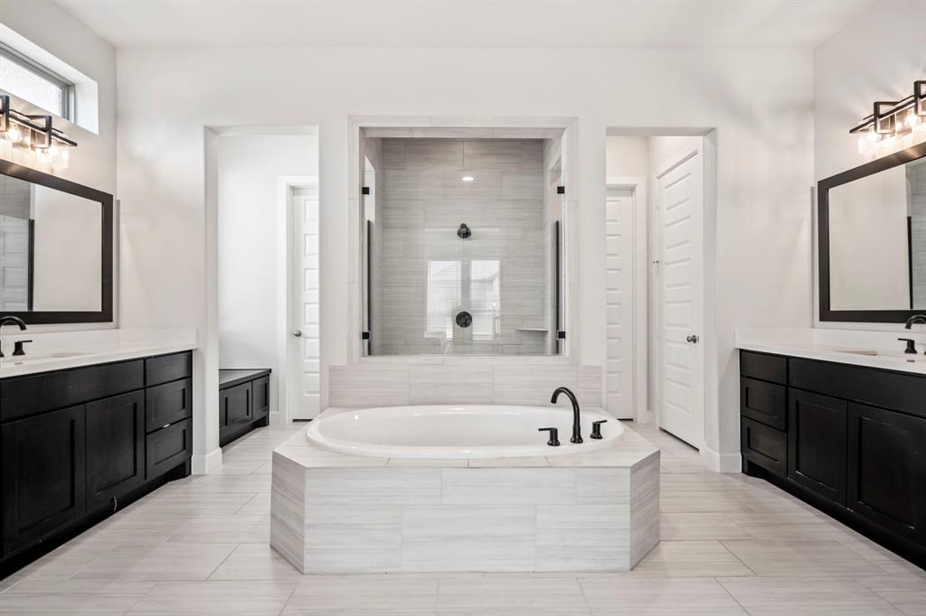 24515 Green Buffalograss Trail, Katy, Texas image 11
