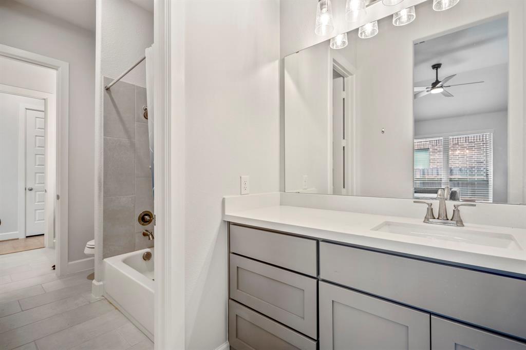 24515 Green Buffalograss Trail, Katy, Texas image 20