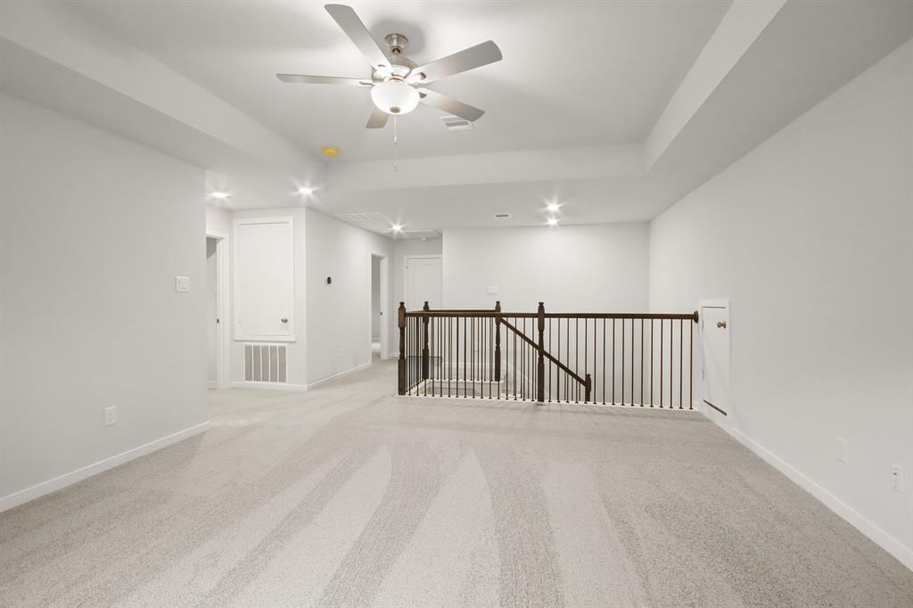 215 Garden Rose Trail, Conroe, Texas image 14
