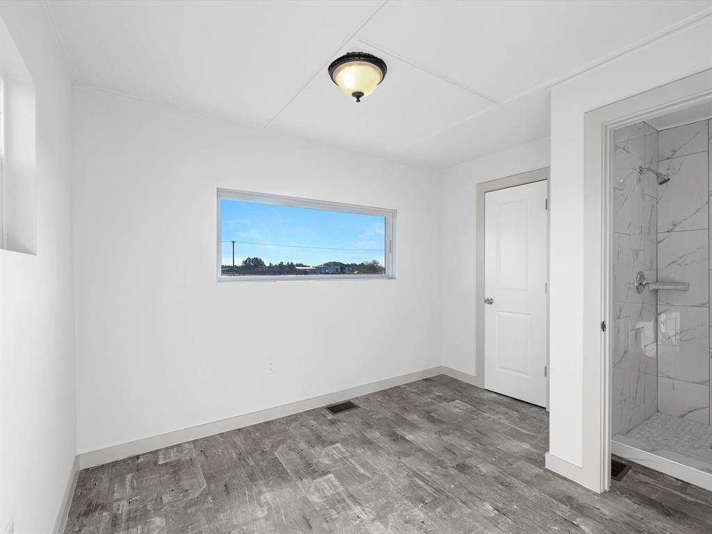 1424 Road 5708, Cleveland, Texas image 16