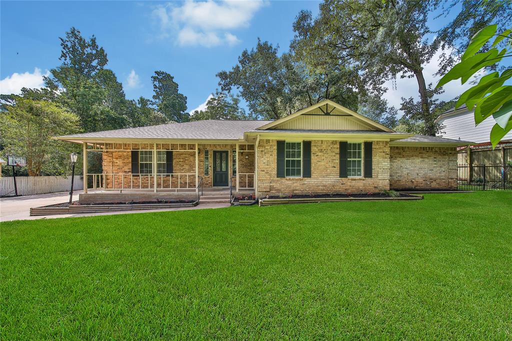 1809 Carriage Hills Blvd