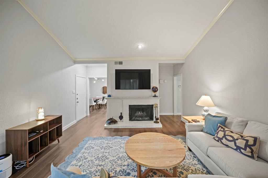 11711 Memorial Drive 276
