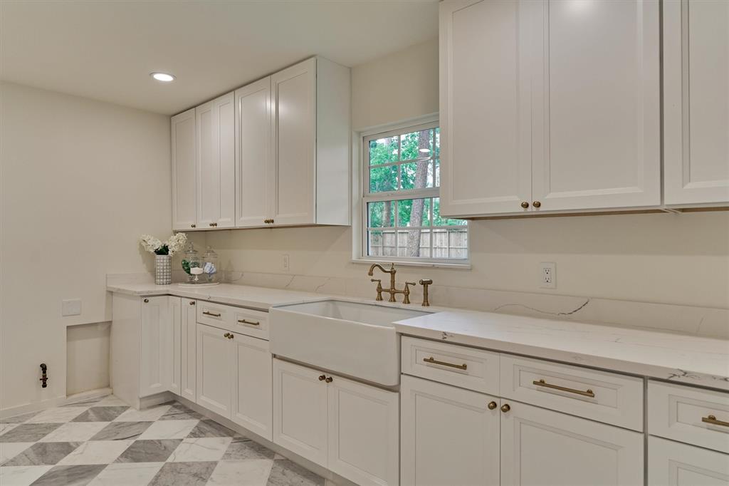 6326 Bayonne Drive, Spring, Texas image 24