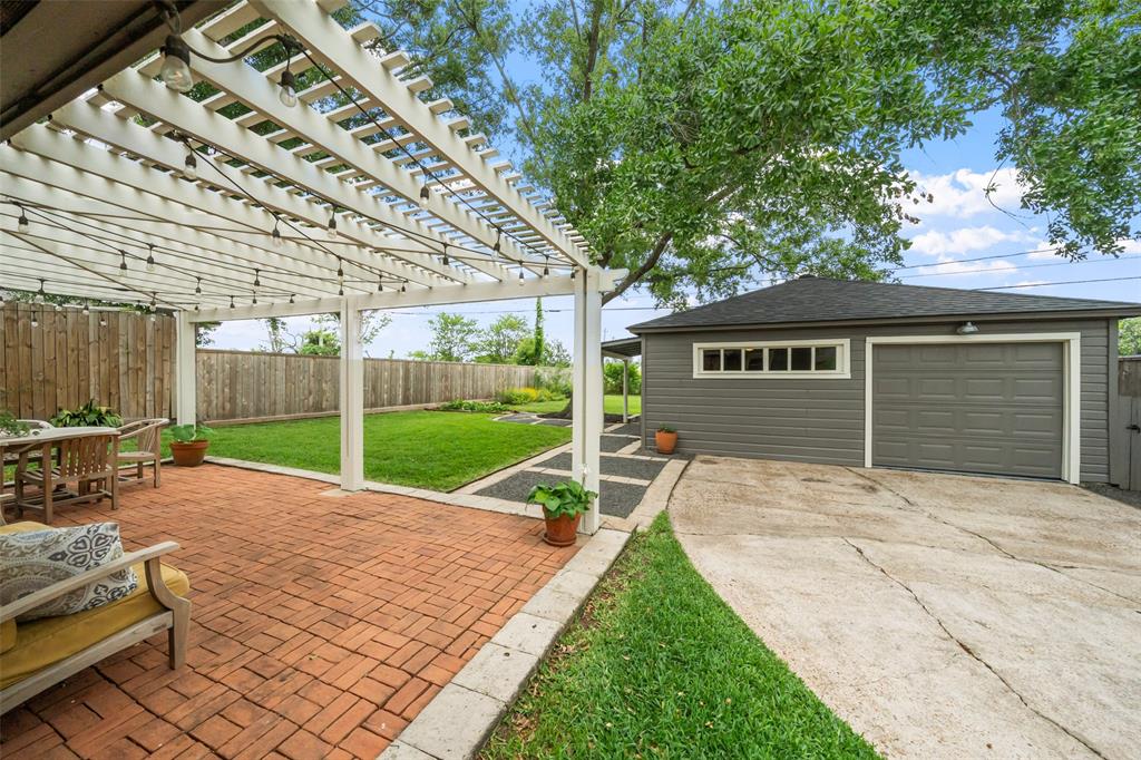 2006 Cranston Court, Houston, Texas image 26