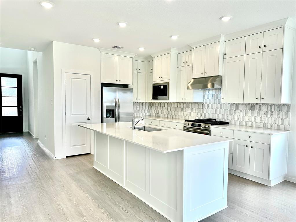 26607 Woodland Strawberry Lane