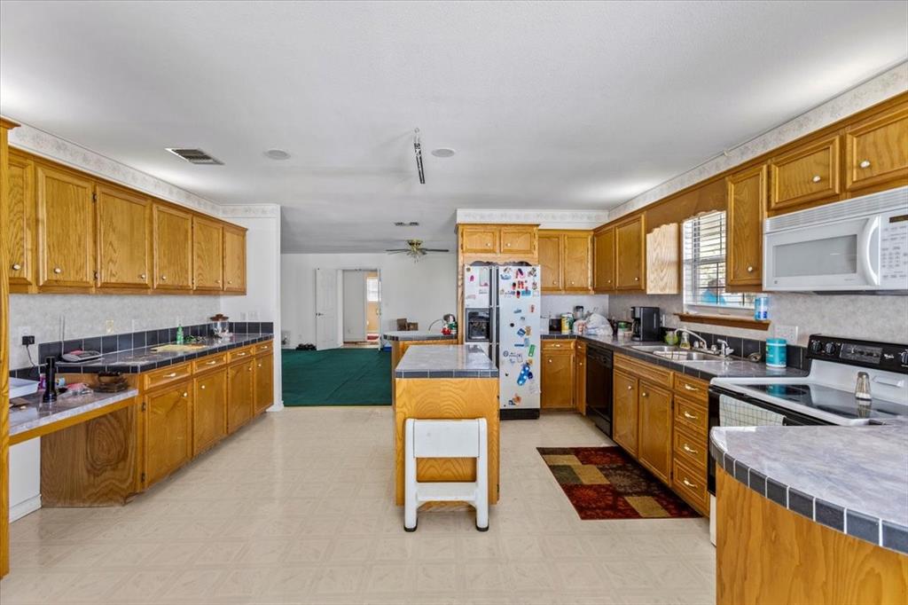 483 Riverside Drive, Palacios, Texas image 11