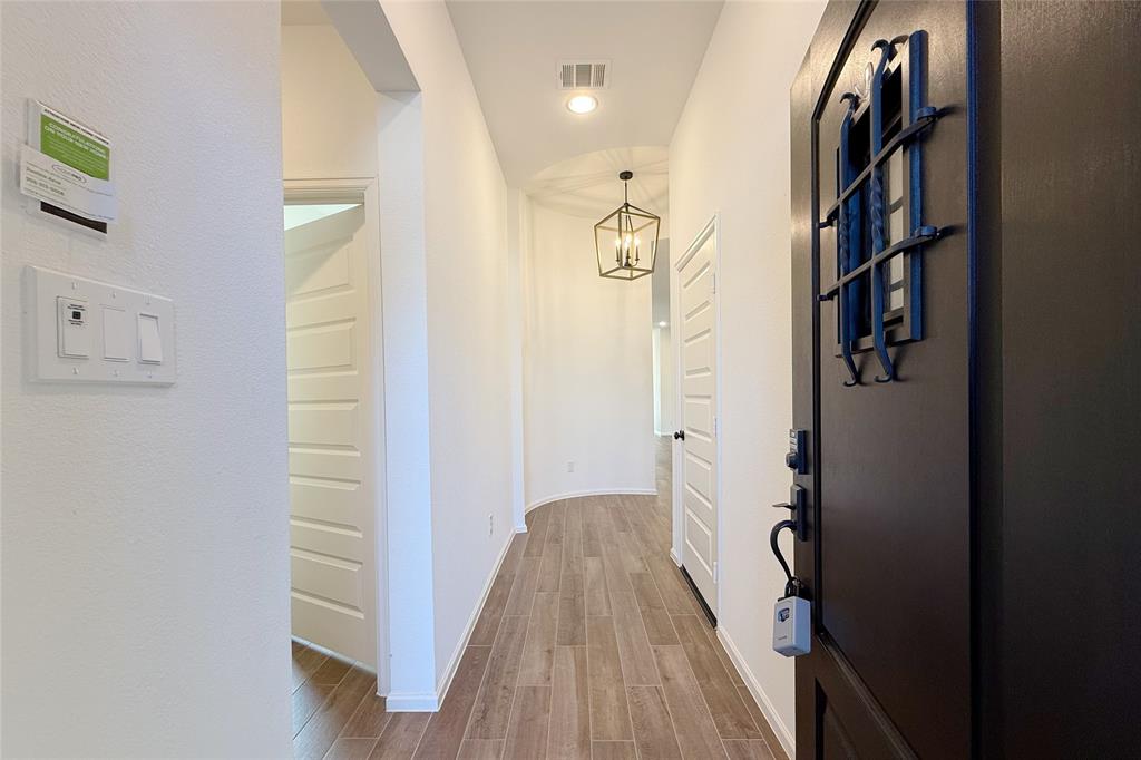 2506 alder wood Lane